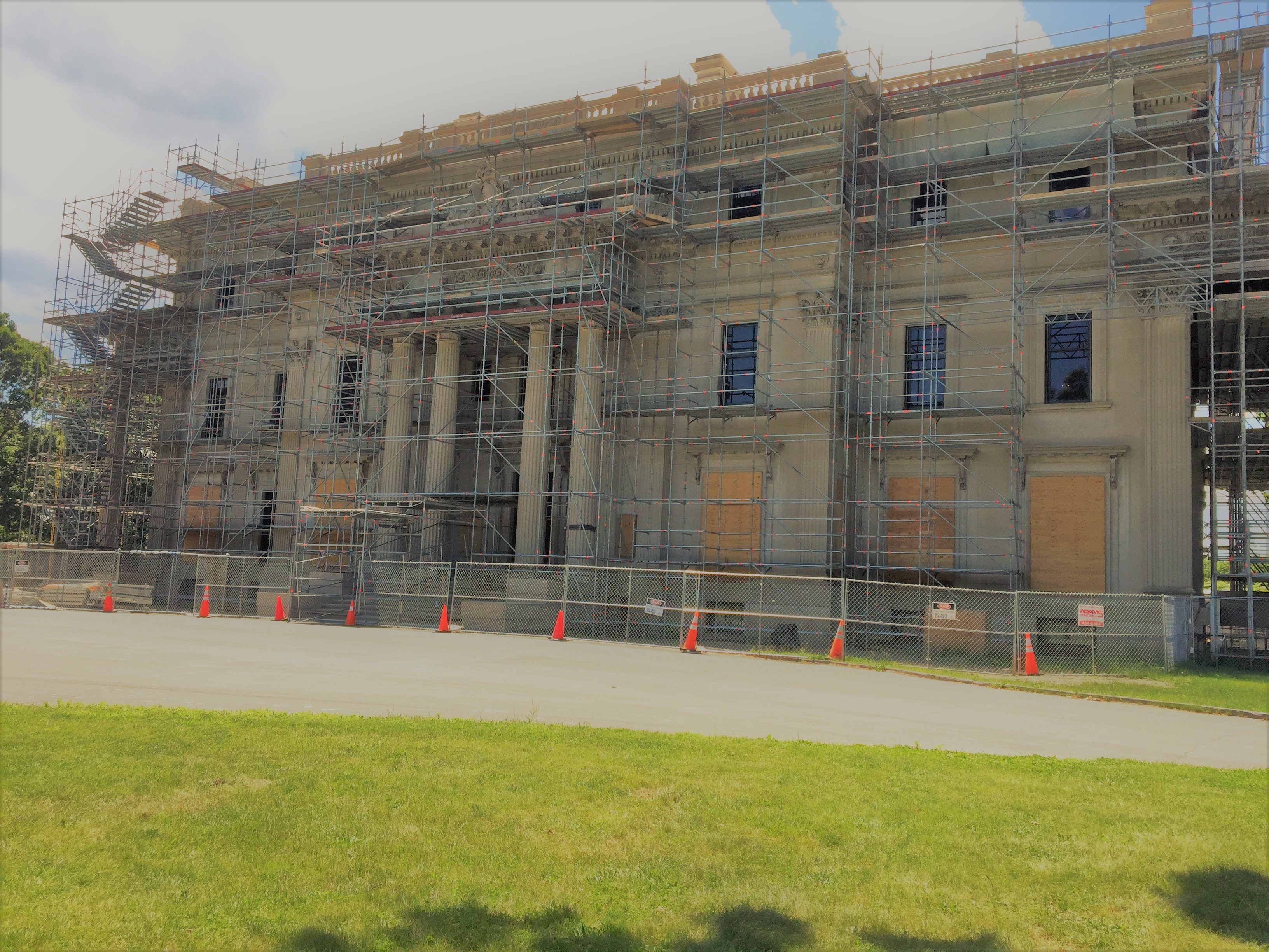 2017-07-04 Vanderbilt Hyde Park 02