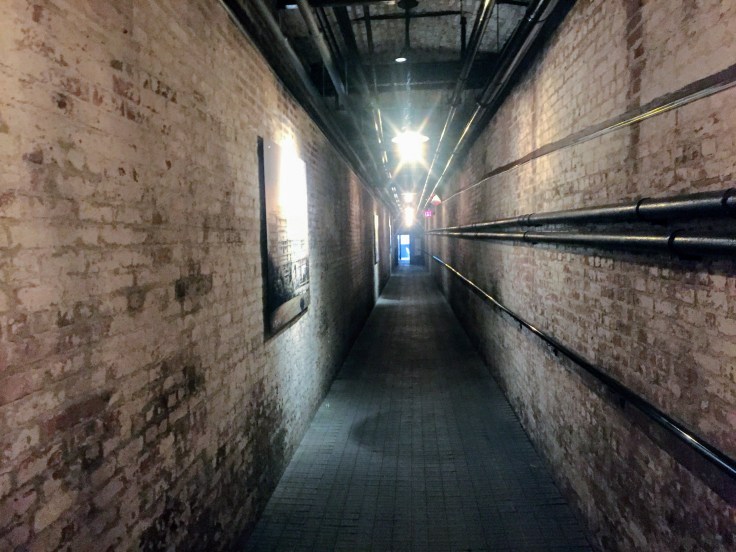 2017-07-09 Newport - Beneath the Breakers 04