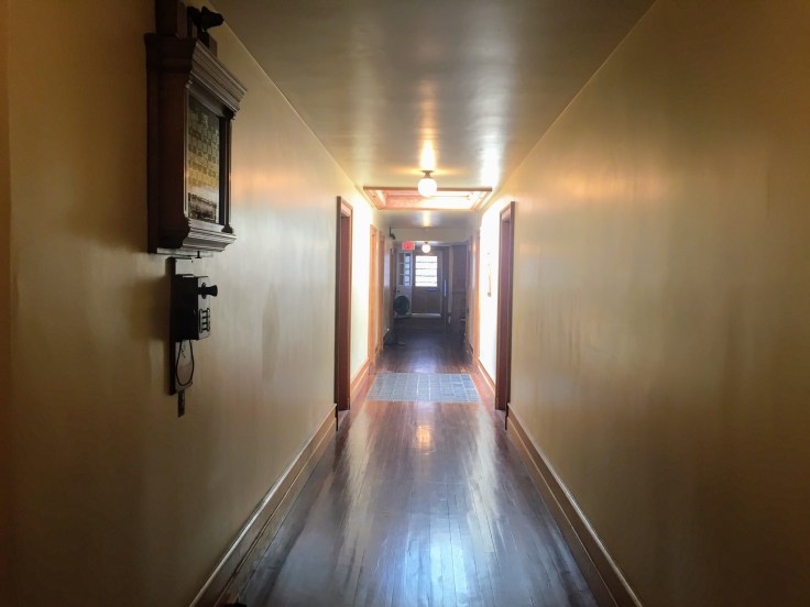 2017-07-09 Newport - The Servants' Life 01