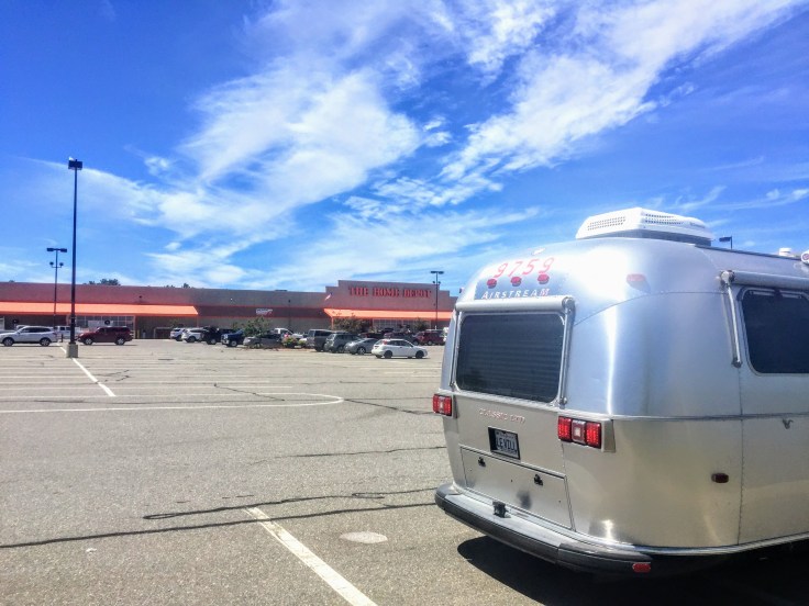 2017-07-23 Airstream Home Depot 02