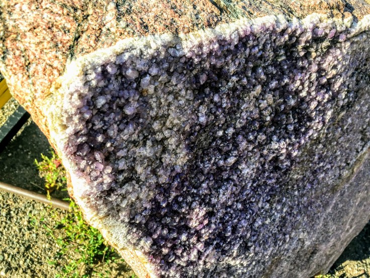 2017-08-31 Thunder Bay 01 Amethyst