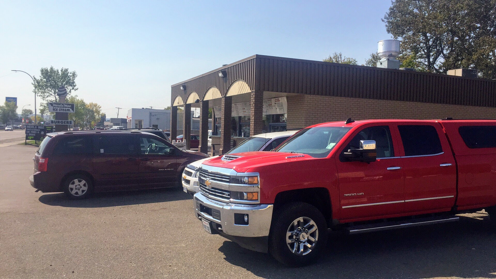 2017-09-12 Lunch Merla Mae